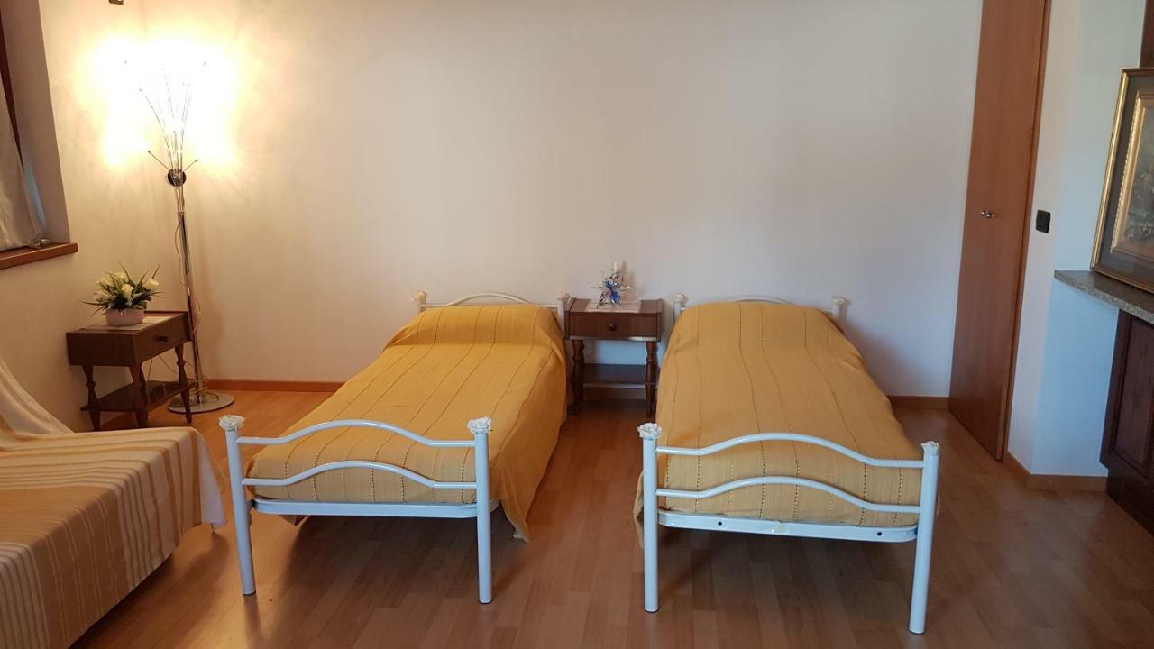 Casa Lena Villa Gera Lario Buitenkant foto